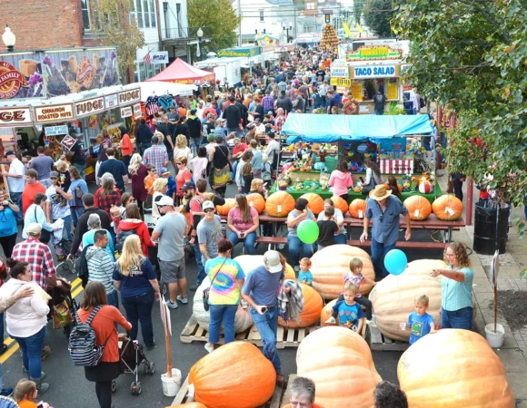 Top 6 Things To Do At The Barnesville Pumpkin Festival